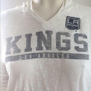FLASH SALE THIS WEEKEND This LA king  S-shirt Sz S